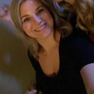 Meet your Posher, Ashleigh